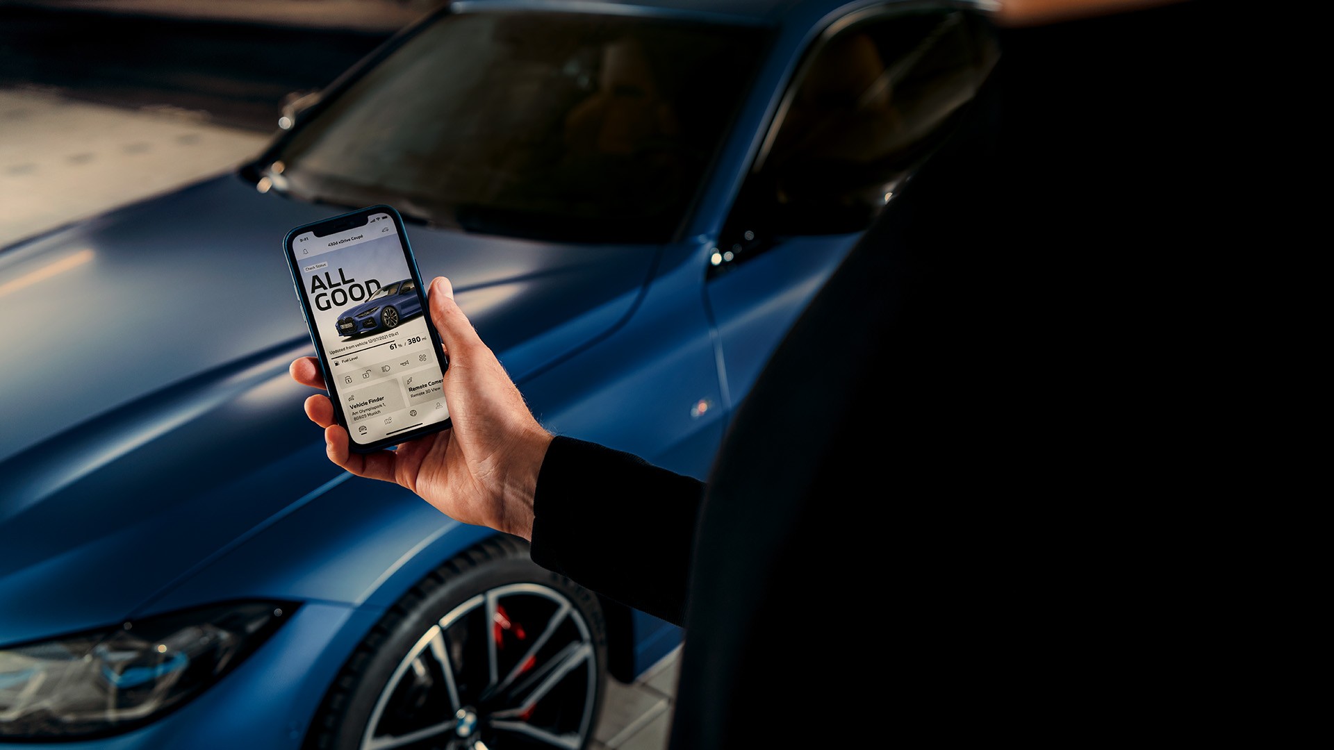 BMW 3er Touring Transanitblau MyBMW App
