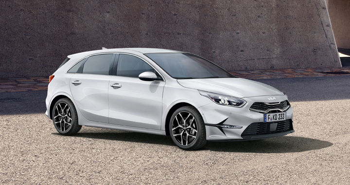 kia ceed side